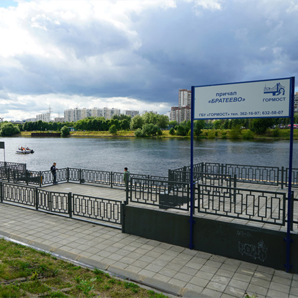 Причал Братеево